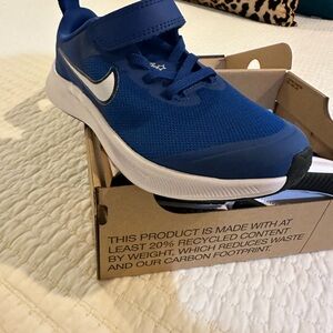 Little boys Nike Star Runner3. Brand new.